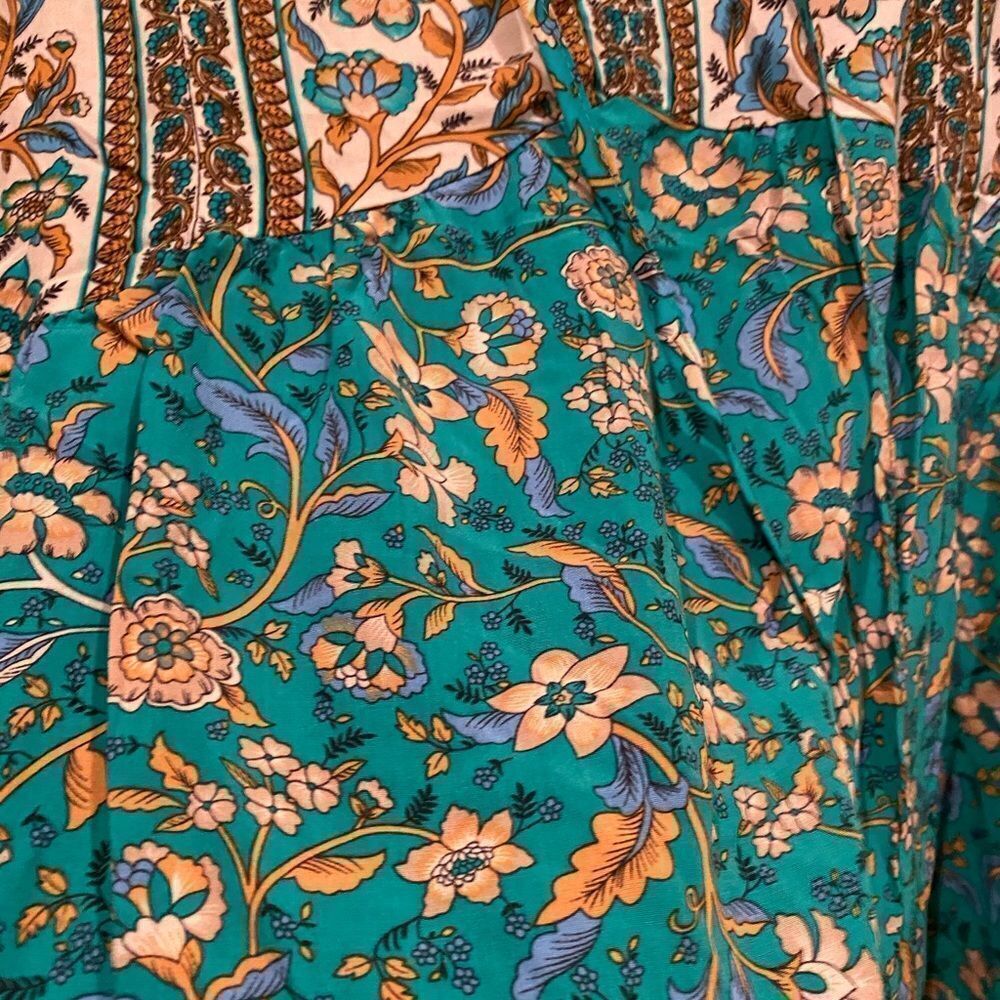 Beautiful Boho Blouse - Picture 8 of 9